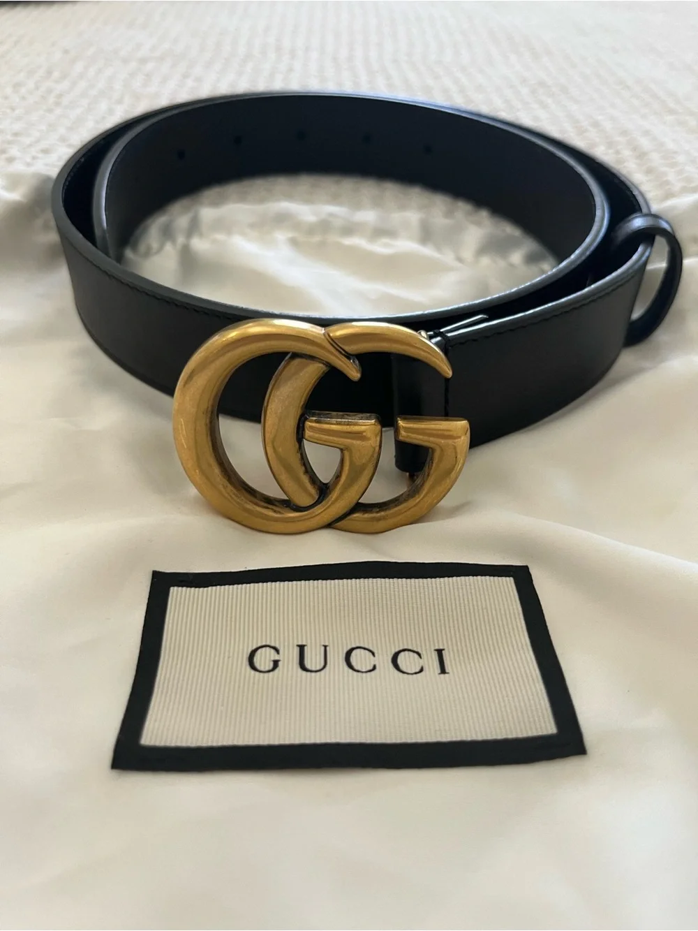 Gucci Black Leather Belt with Gold Double G Buckle - Distressed Brass size 80